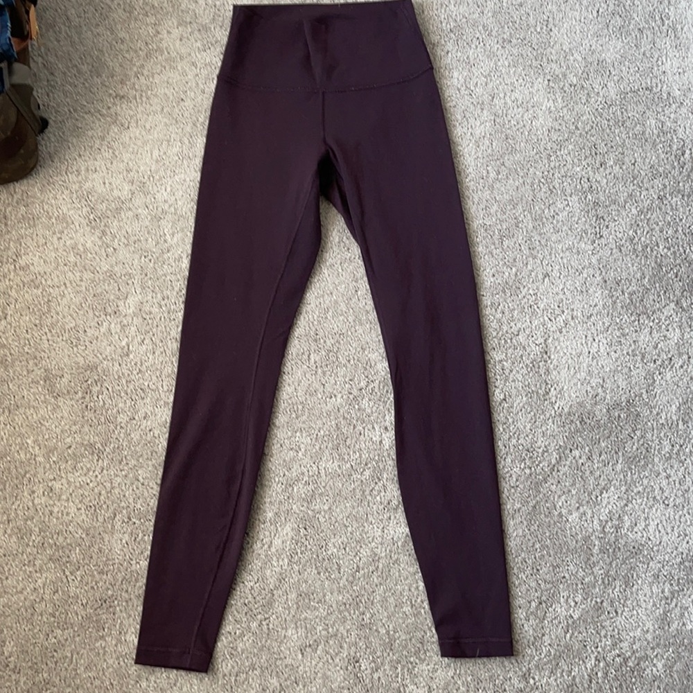 Lululemon Wunder Under leggings